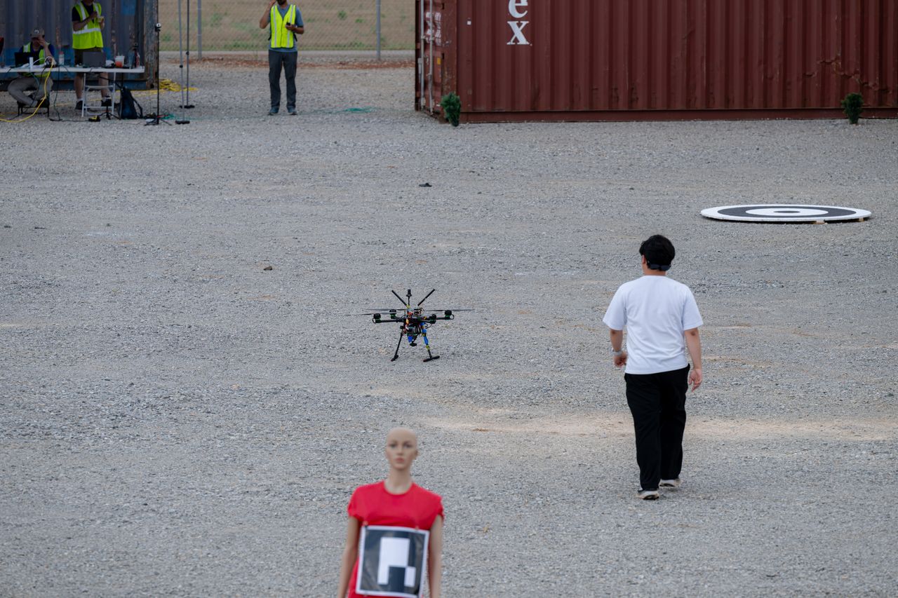 SAPIENCE Competition 2 scale and adaptation drone fleet in simulated storm conditions in Huntsville USA