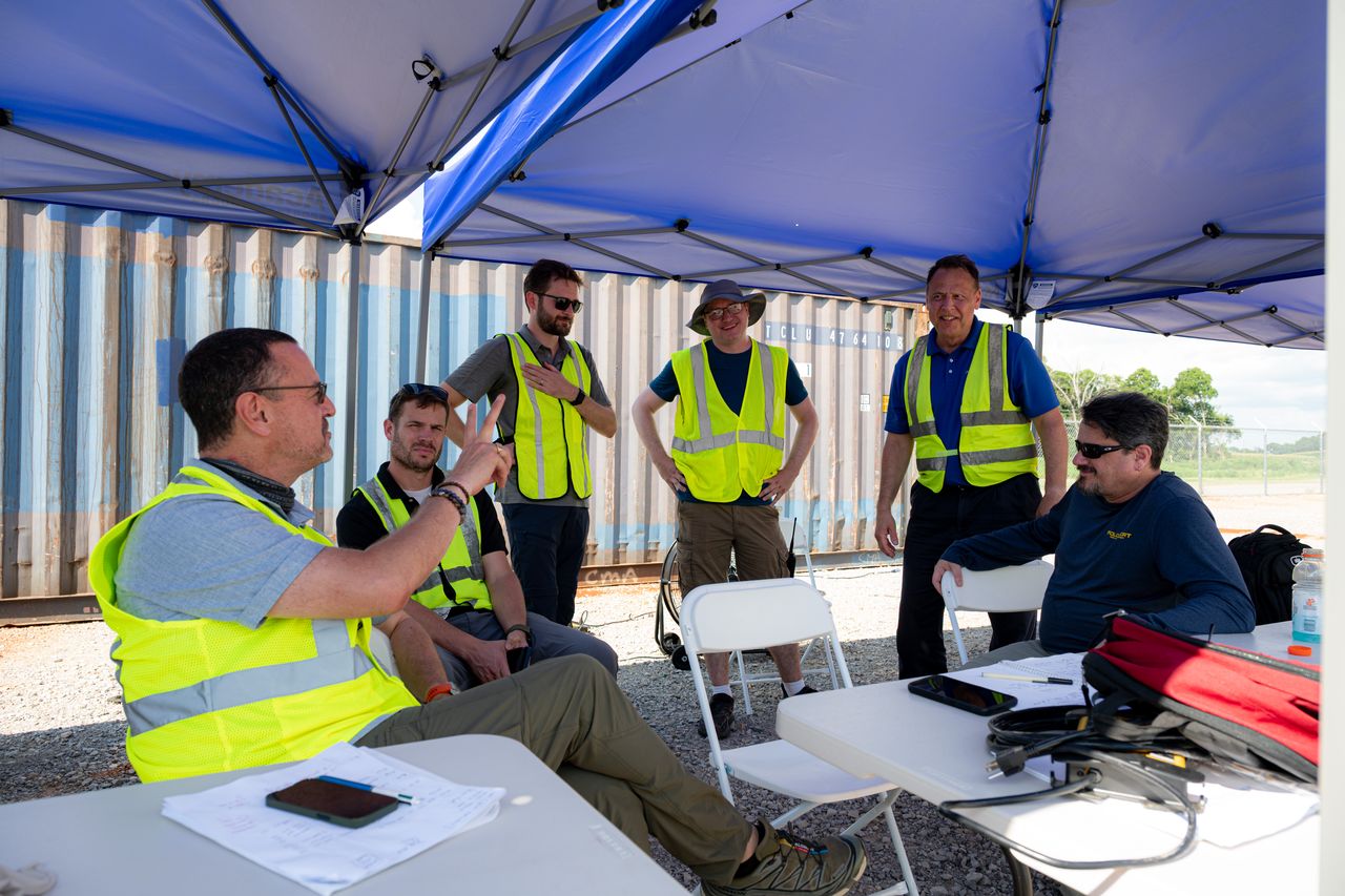 SAPIENCE Competition 2 field operations image.